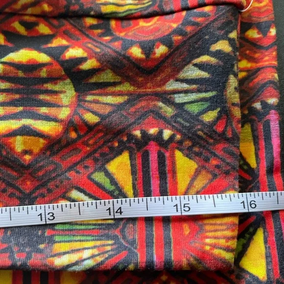 LuLaRoe Women’s Size L Colorful Geometric Pattern Skirt Cassie - Picture 9 of 11